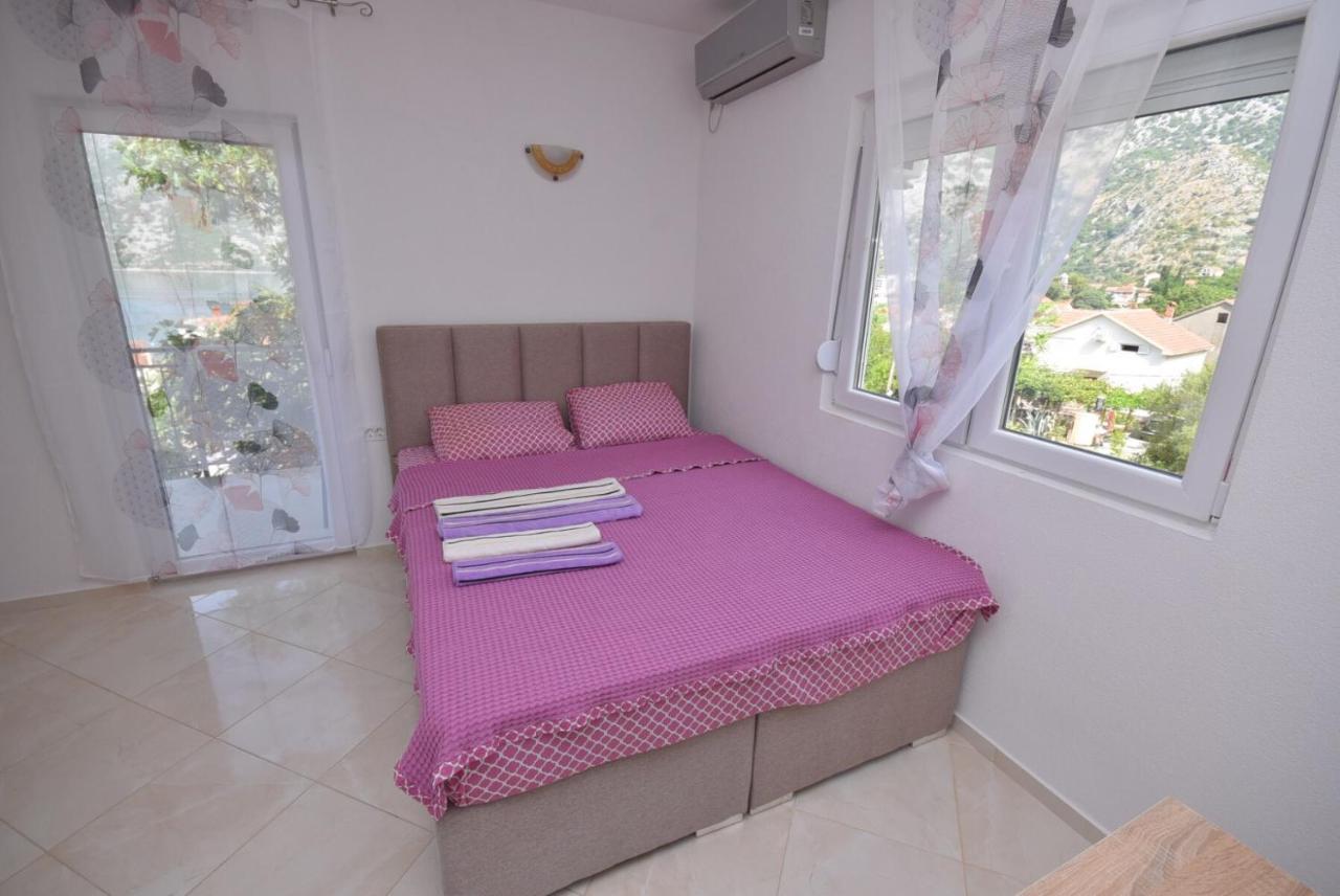 Subotic S Apartmani Risan Extérieur photo