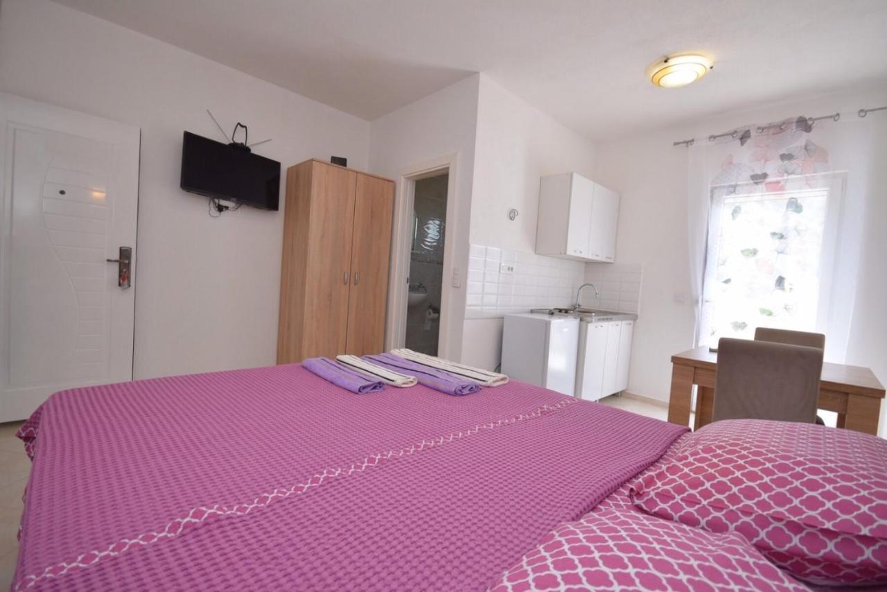 Subotic S Apartmani Risan Extérieur photo